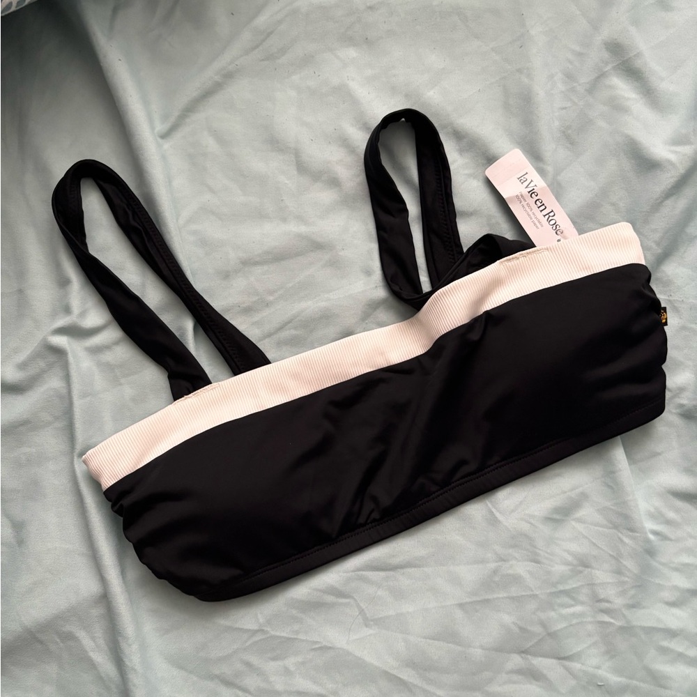 La Vie En Rose Black and White Bikini Top